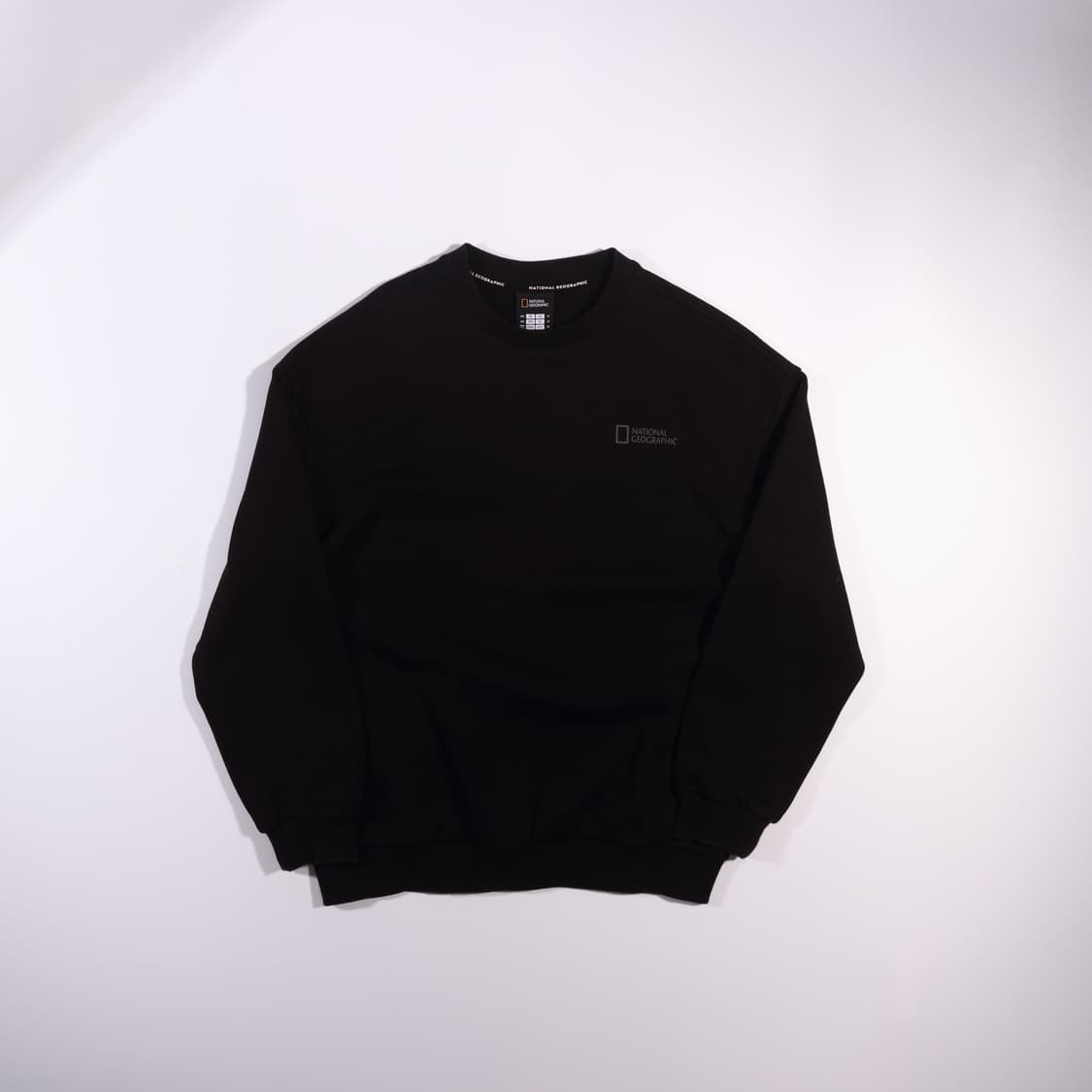 내셔널지오그래픽 맨투맨 B426 상품이미지1