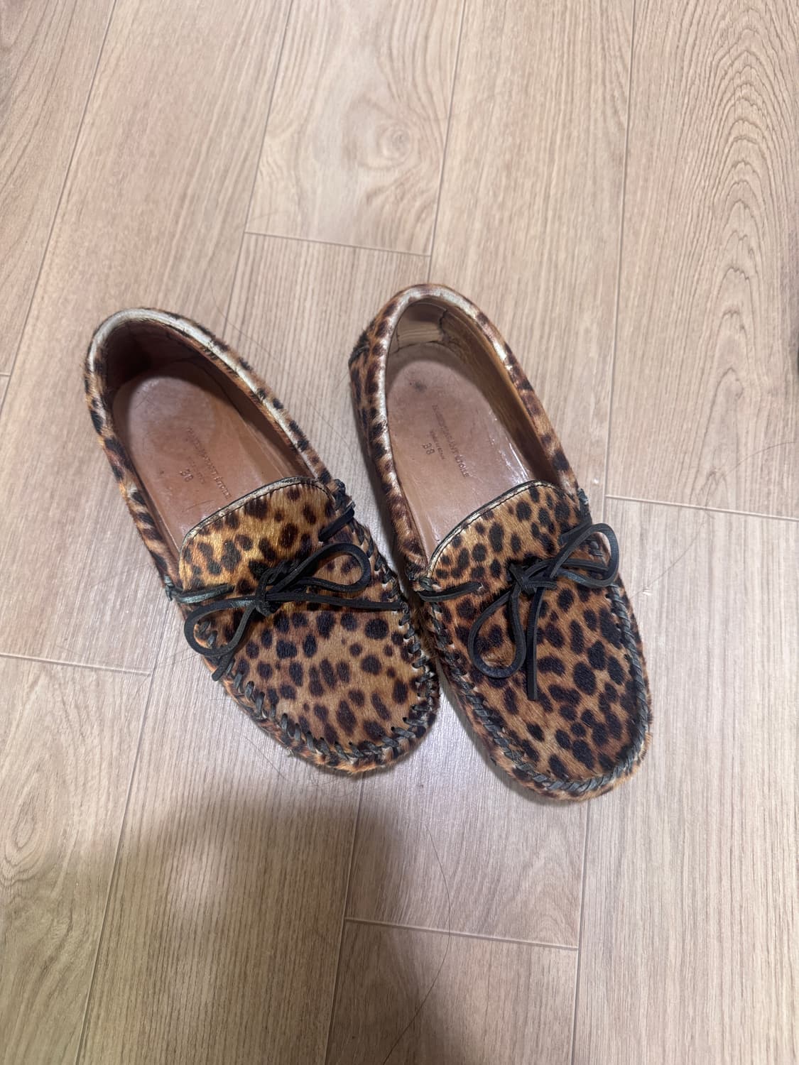 이자벨마랑 송치 로퍼 245-250 판매합니다  상품이미지1