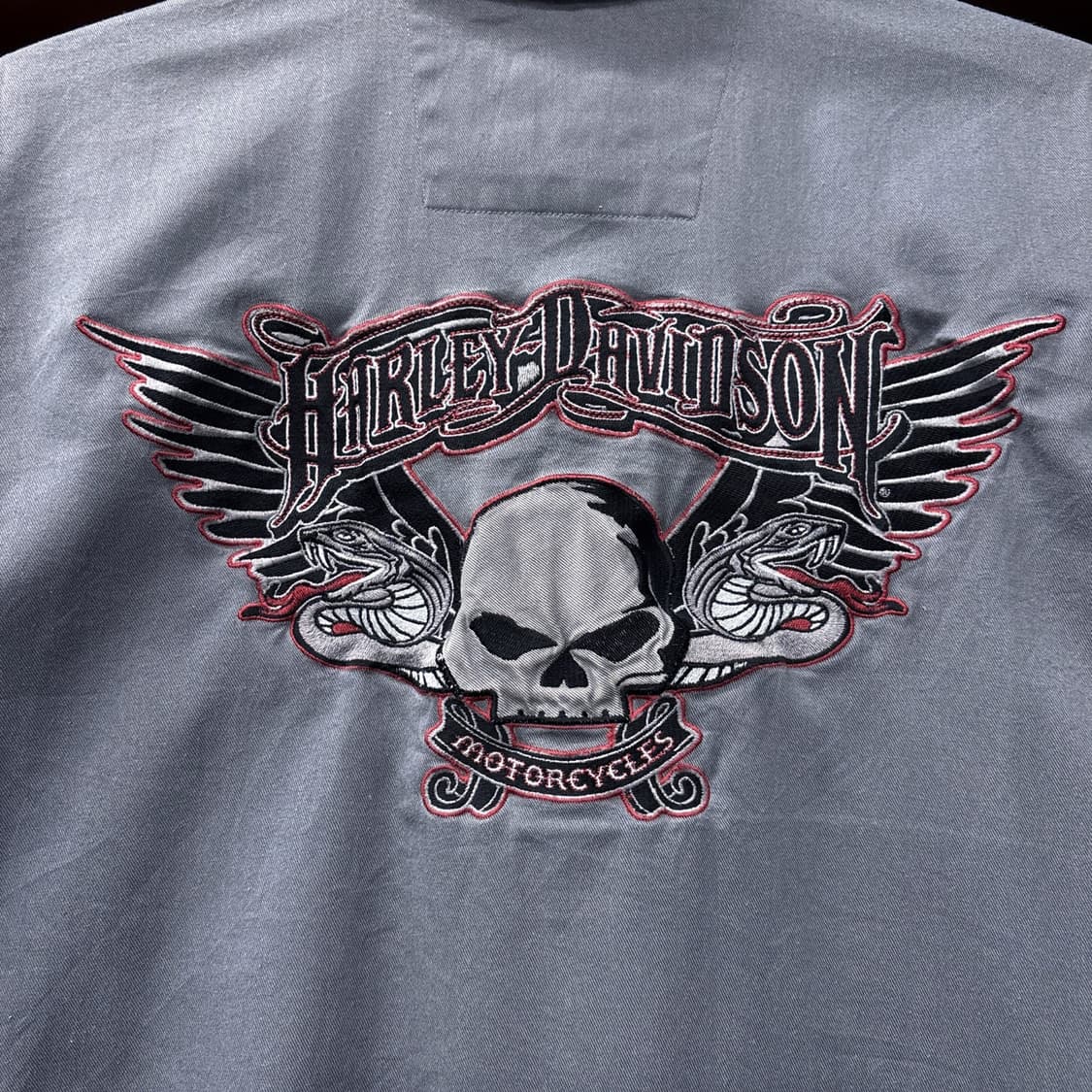00s 할리데이비슨 레터링바 오픈윙 자수 지퍼포켓 개러지셔츠 N1185 상품이미지5