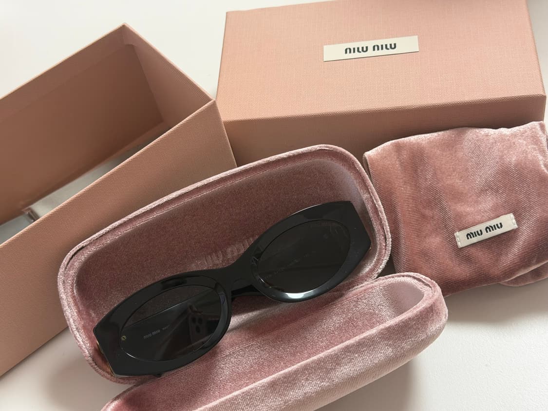 미우미우 miumiu 글림스 선글라스 SMU 11W 상품이미지1