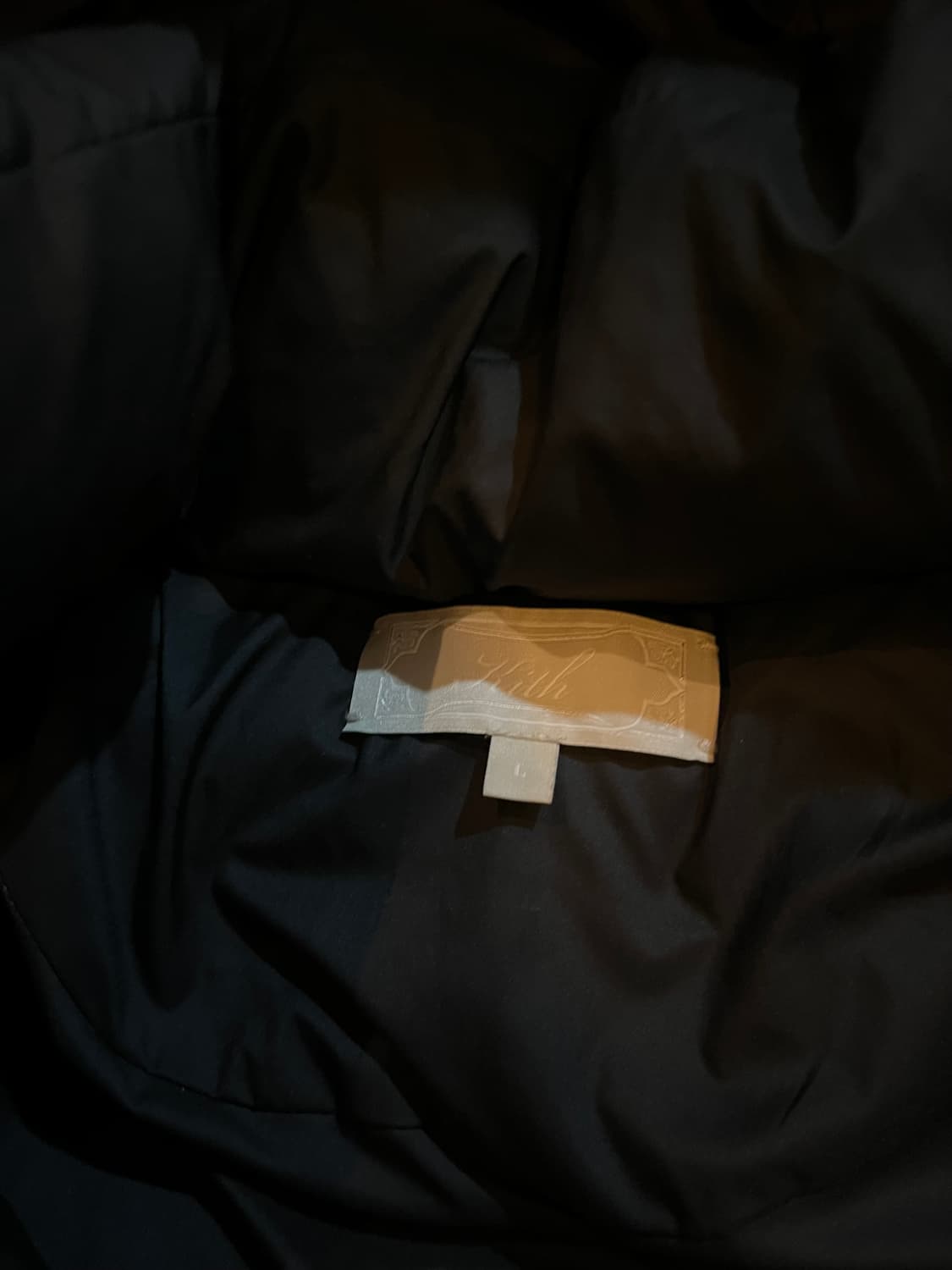 Kith 클래식 다운 퍼퍼 패딩자켓 상품이미지9