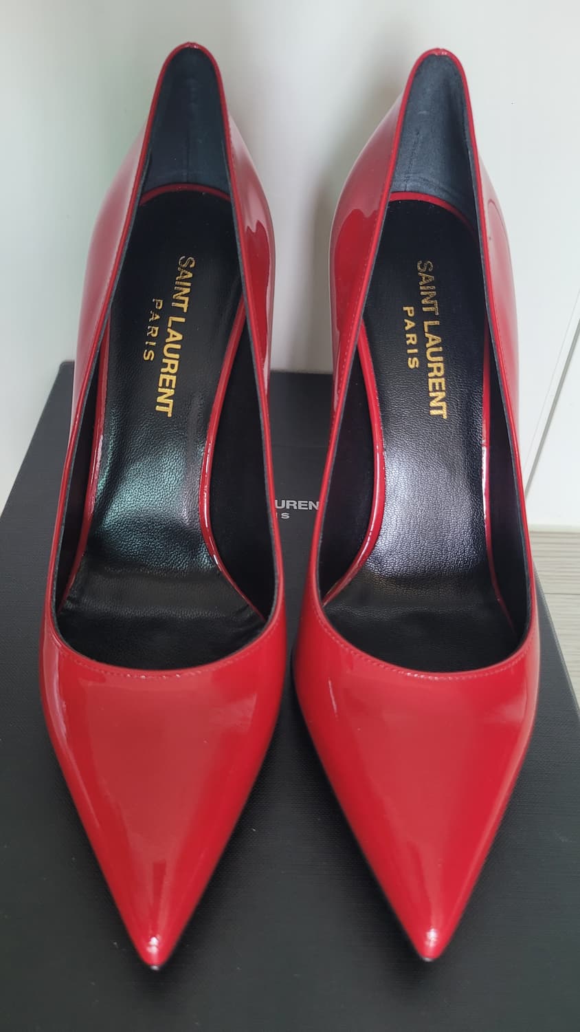 생로랑 ANJA 100 펌프스 페이턴트 레드 사이즈 36 팝니다. 상품이미지3