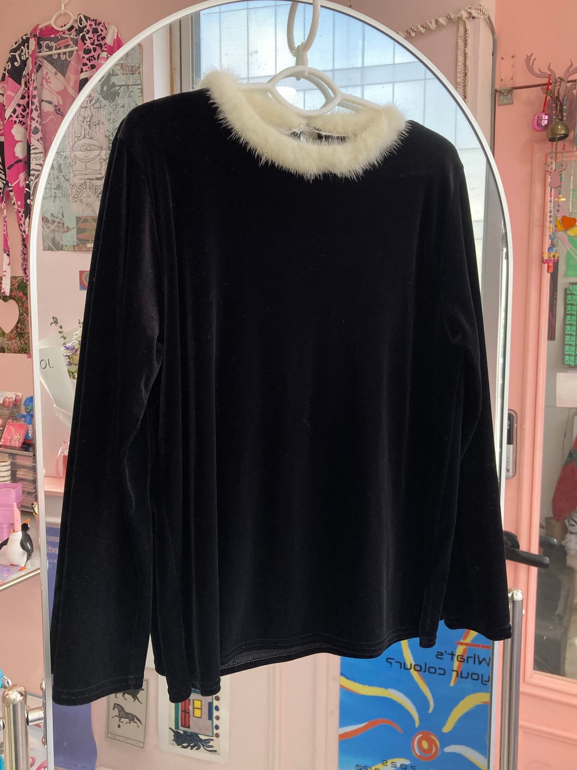 블랙 앙고라 벨벳 블라우스 상품이미지1