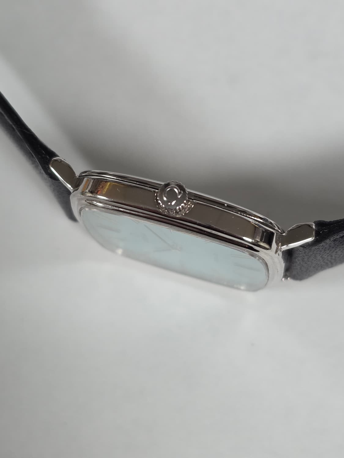 정품 OMEGA 수동  빈티지 드빌 티파니 다이얼 시계 32mm 상품이미지4