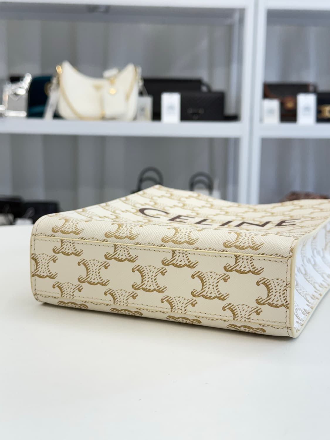 [미니] 셀린느 트리옹프 버티컬 카바스백 상품이미지5