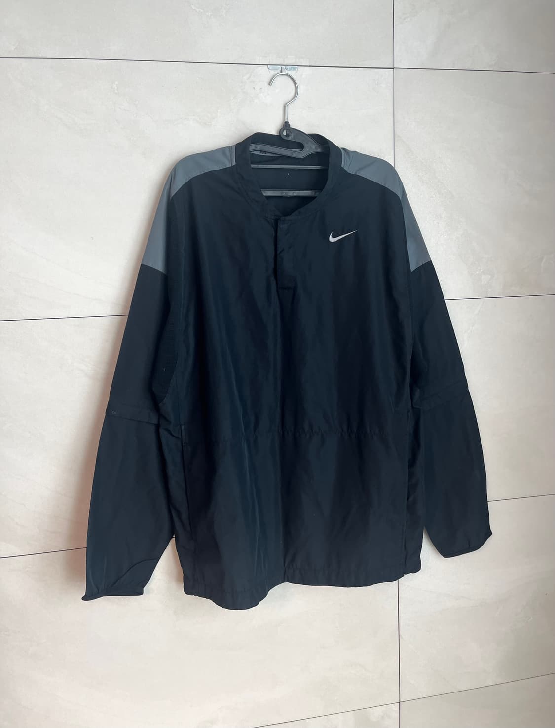 나이키 스우시 바람막이  상품이미지2