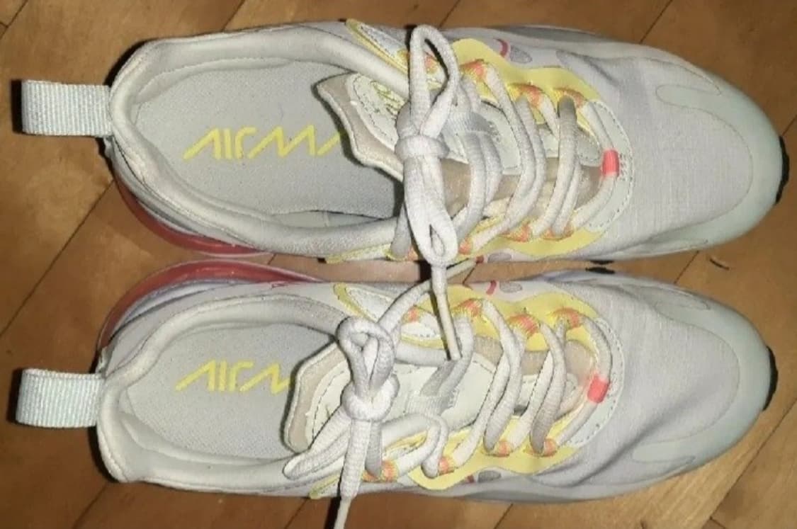 나이키 에어맥스270 리액트 페일 245 상품이미지4