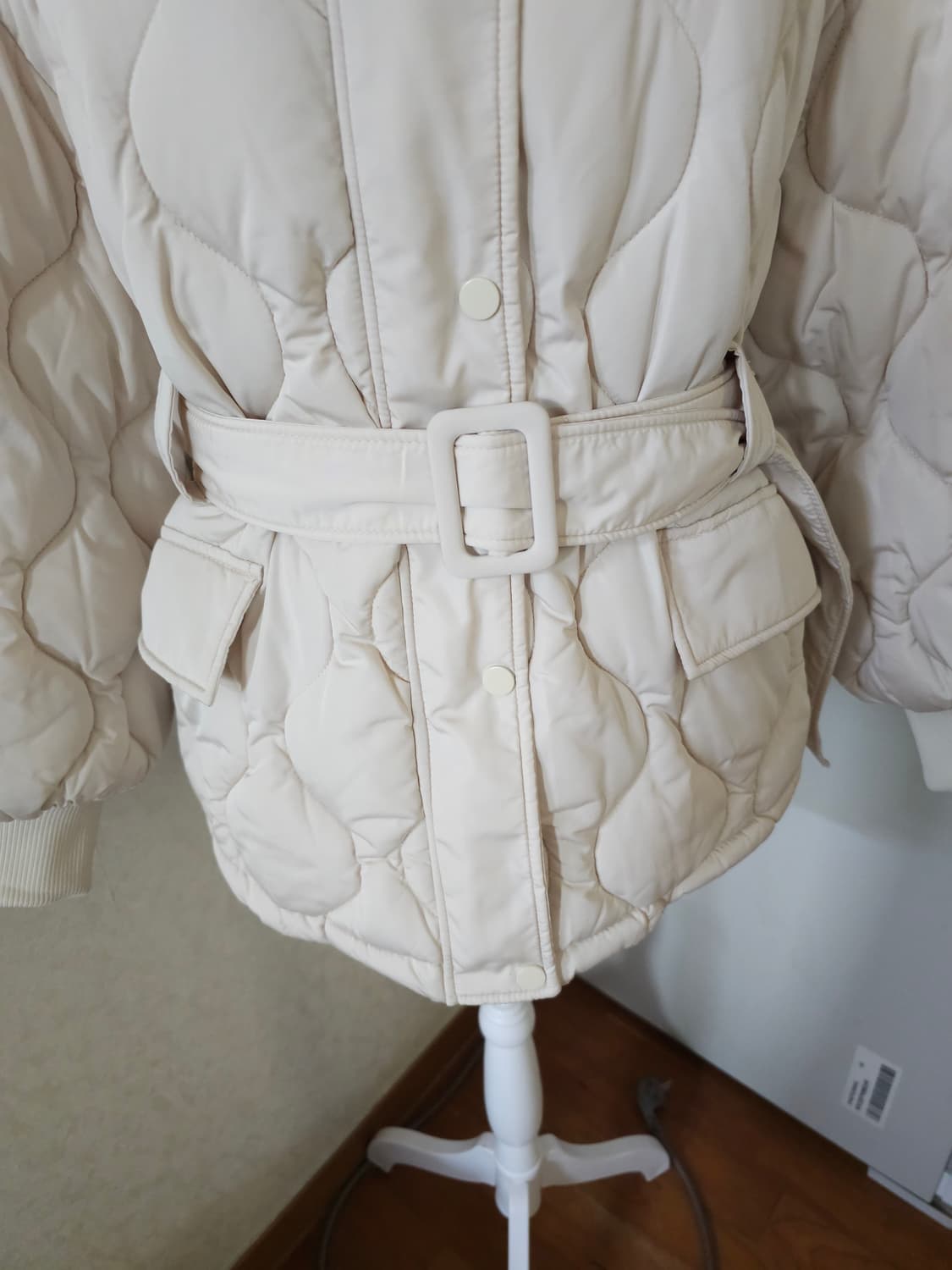 비지트인뉴욕 웰론 벨티드패딩 상품이미지3