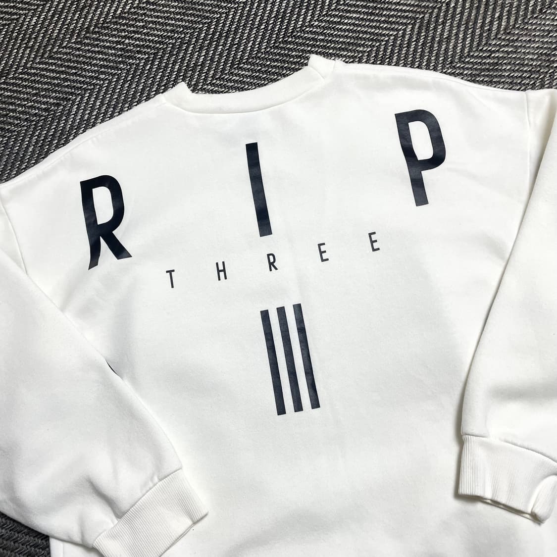 아디다스 stripes 빅로고 박시핏 스웻 셔츠o 5134 상품이미지2