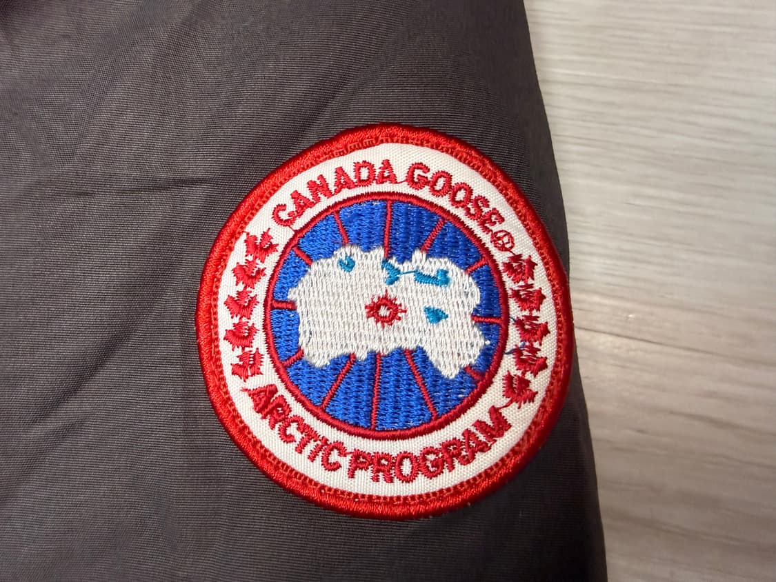 [L] 캐나다구스 샤토 다운 파카 상품이미지4