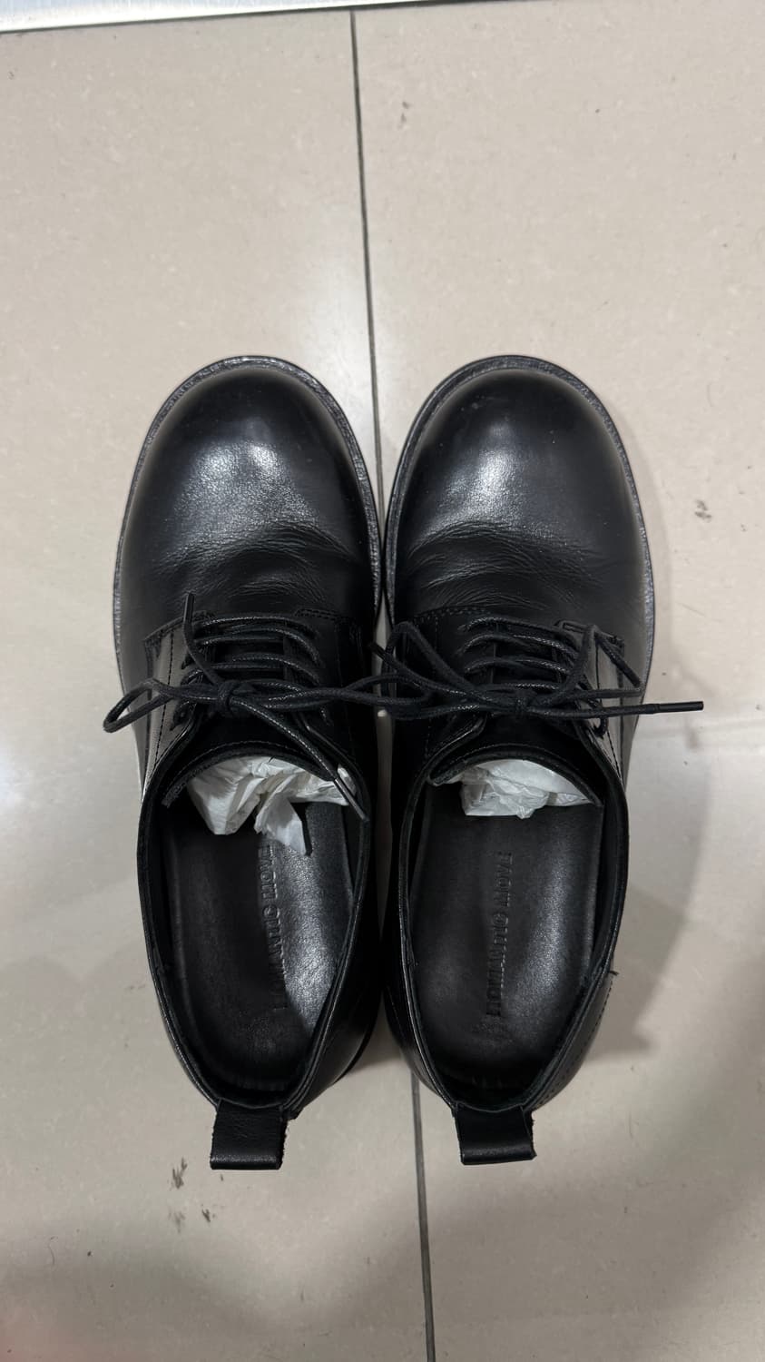 로맨틱무브 더비 홀스레더 블랙 상품이미지1