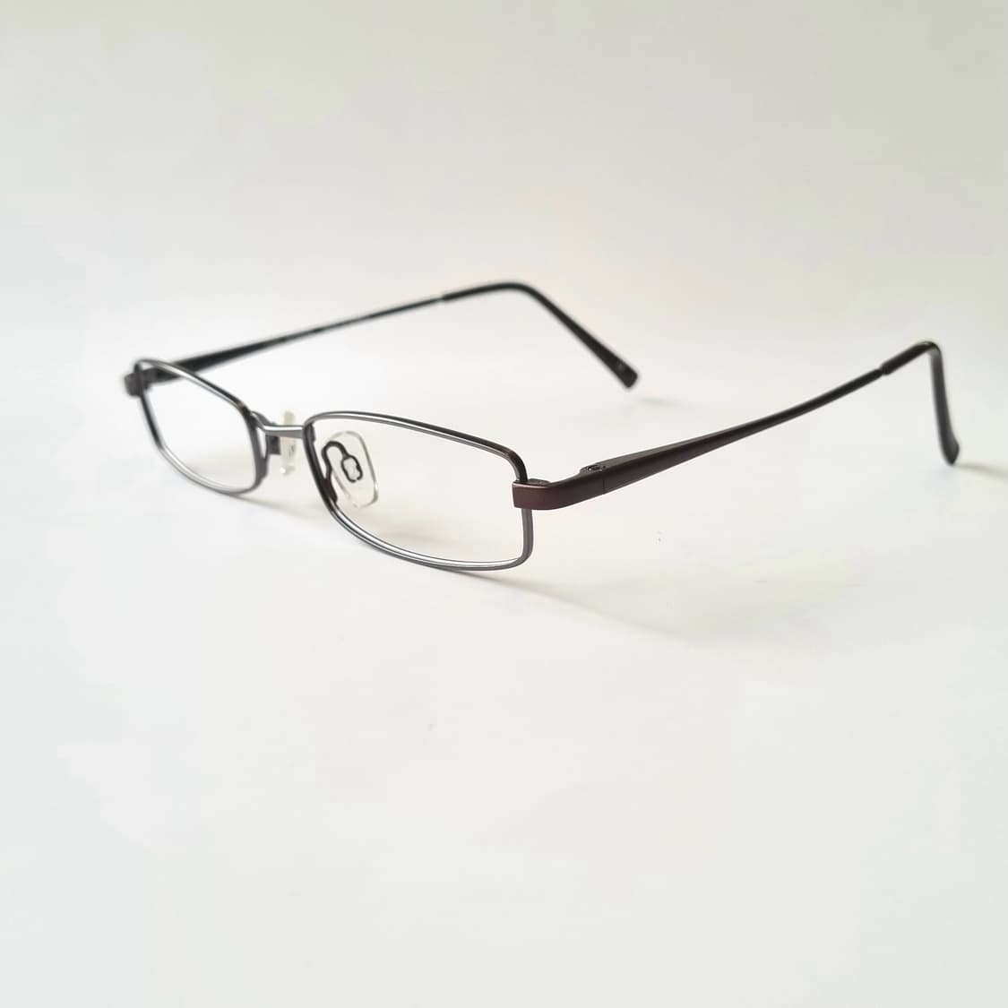 진열상품 긱시크  건메탈그레이  버건디 투톤안경테 388 상품이미지3