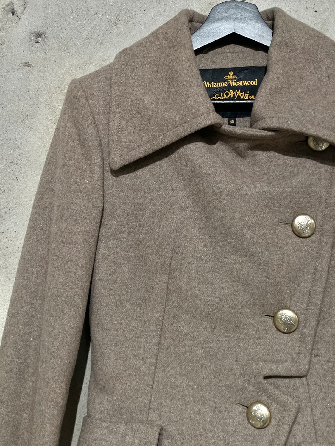 비비안 웨스트우드 앵글로마니아 멜란지 브라운 울 하프 코트 상품이미지2