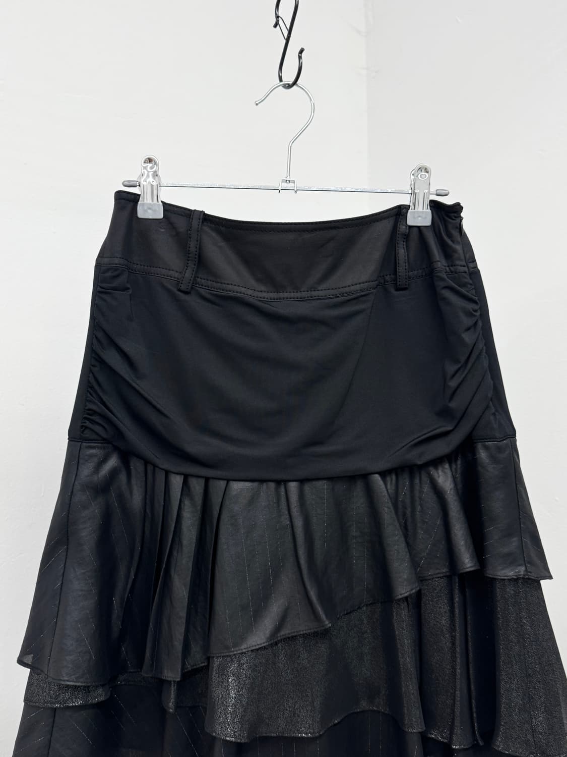 블랙 셔링 디테일 캉캉 프릴 스커트 상품이미지5