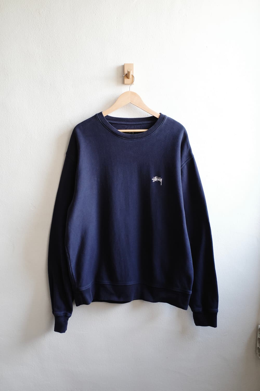 스투시 리버스위브 스웻셔츠 상품이미지1