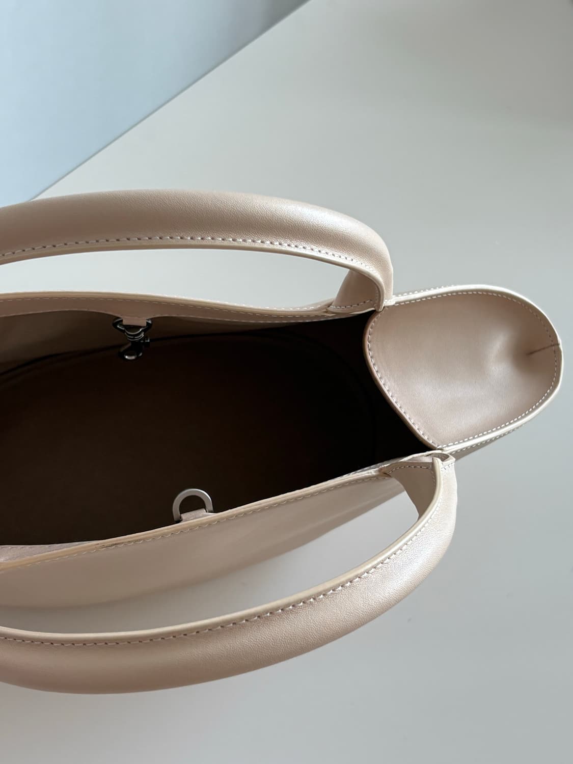 피피비 탑핸들 토트백 (Parabola Basket Bag) 상품이미지3