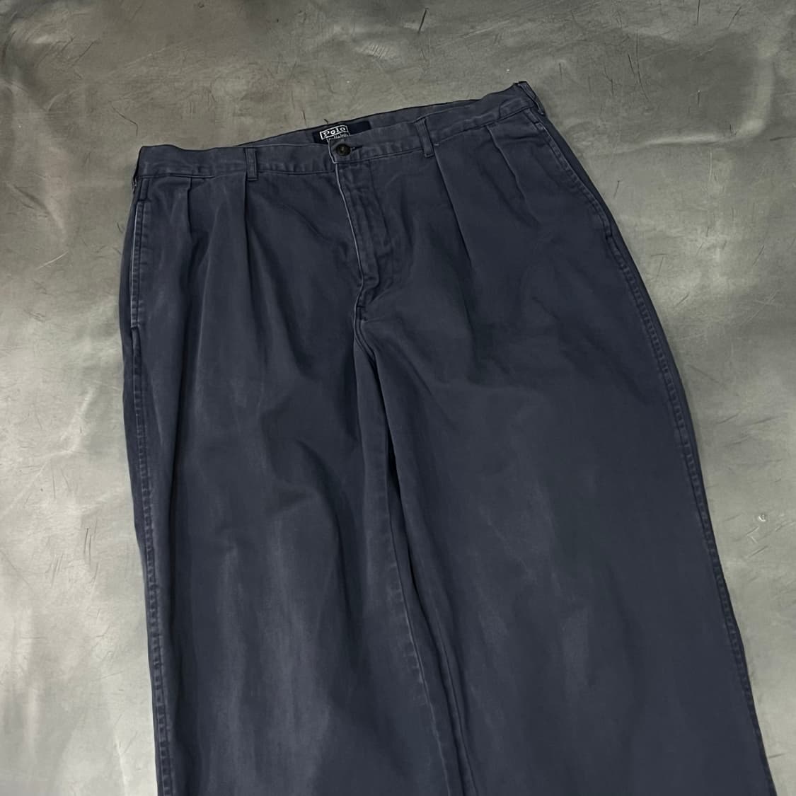  폴로랄프로렌 네이비 투턱 치노팬츠 y15495 상품이미지3