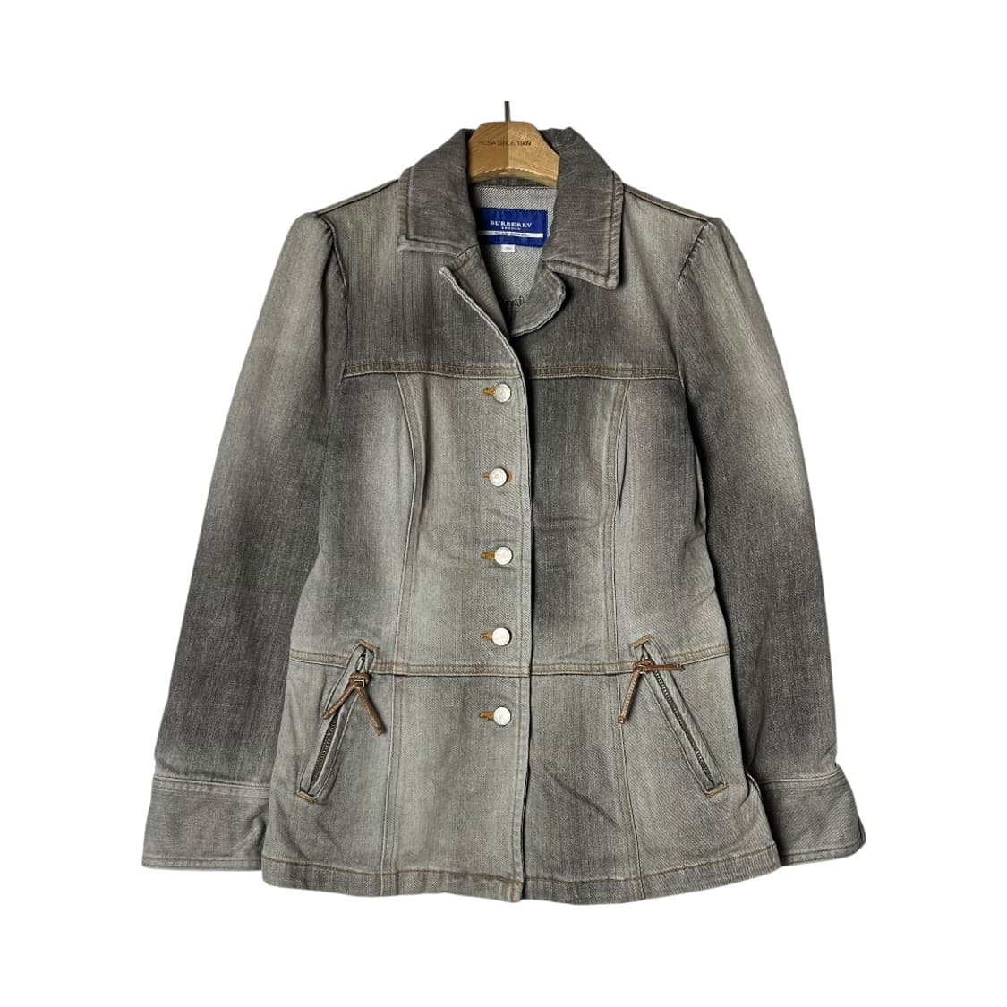 [Burberry] 버버리 블루라벨 워싱 미디 데님자켓 상품이미지1