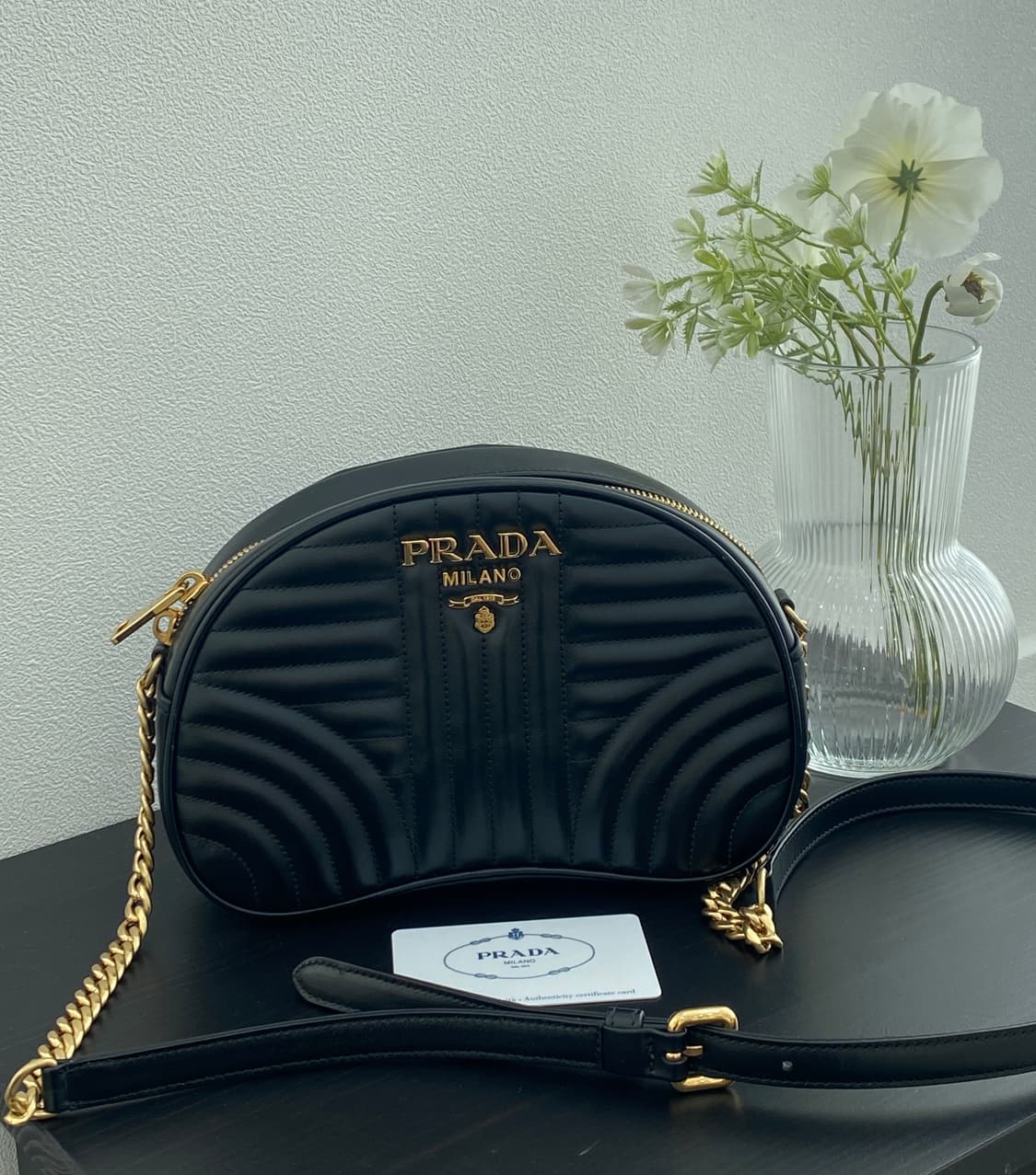 프라다 다이어그램 숄더 상품이미지1