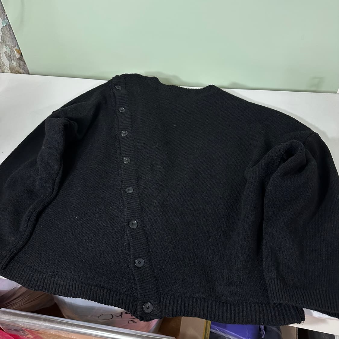 FREE VTG 블랙 사선버튼 라운드니트 상품이미지4