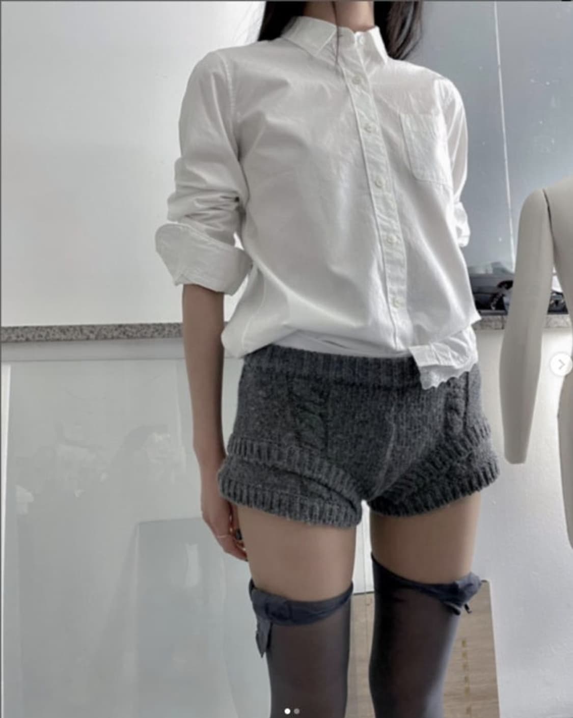 울리카상투스 로프 니트 쇼츠 차콜 상품이미지1