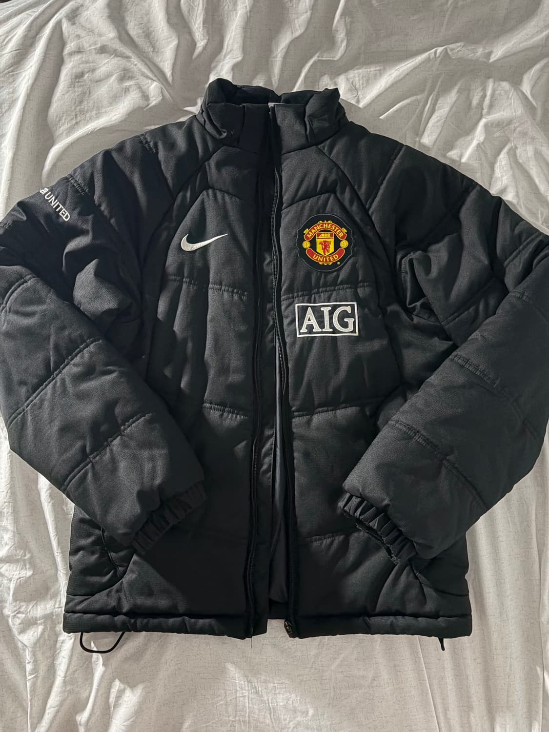 07-08 맨유 나이키 패딩 상품이미지1