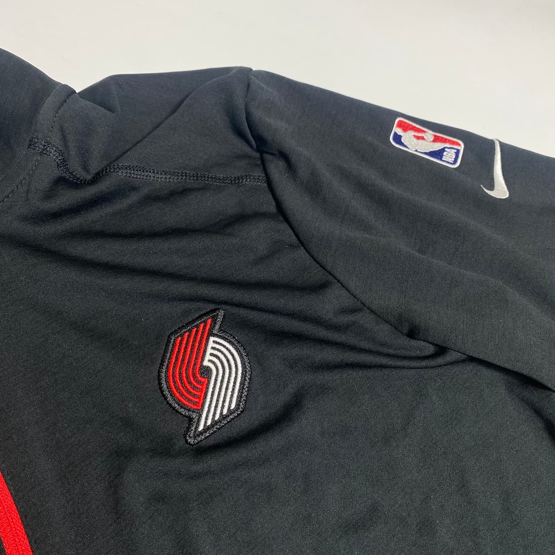 새상품) 나이키 NBA 하프집업 M 상품이미지4