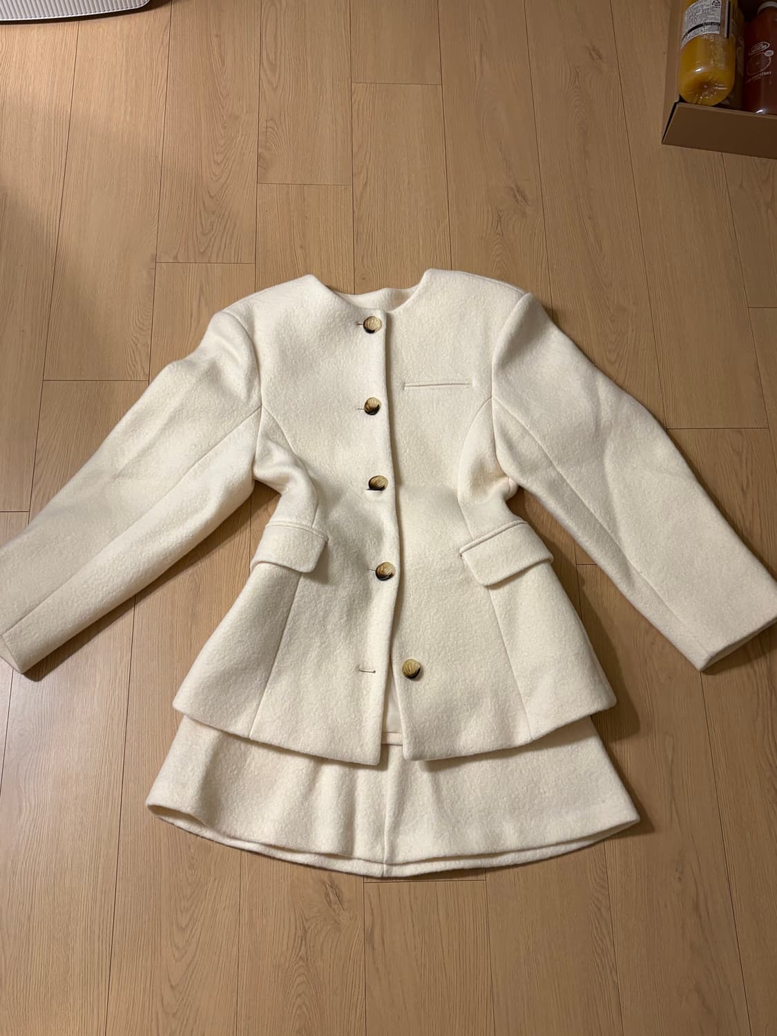 프레클 노카라 알파카 셋업 아이보리 상품이미지3