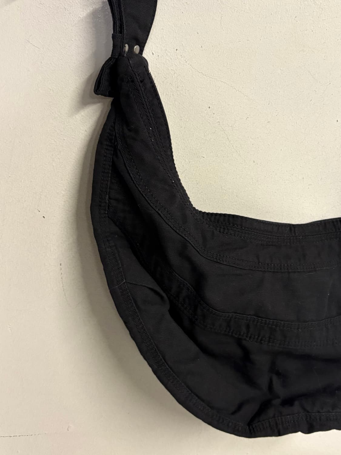 DIESEL archive shoulder bag black  상품이미지5