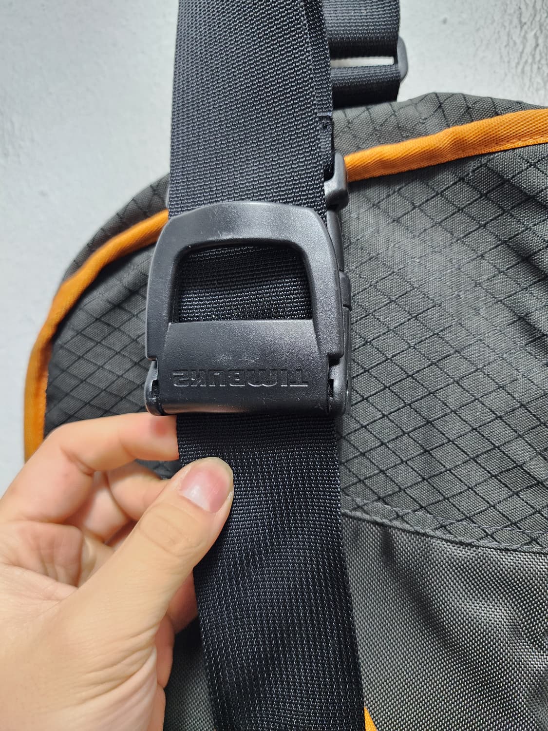 팀벅2 블랙 슬링백 메신저백 상품이미지3