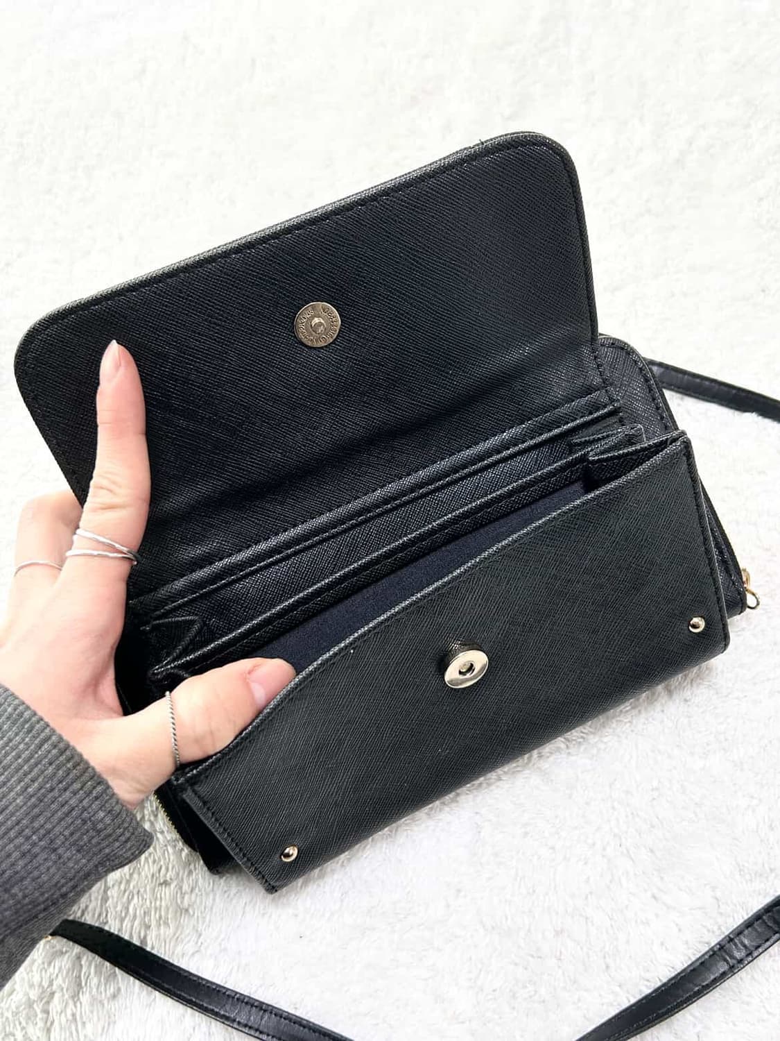 헬로키티 금장 블랙 지갑백 상품이미지8