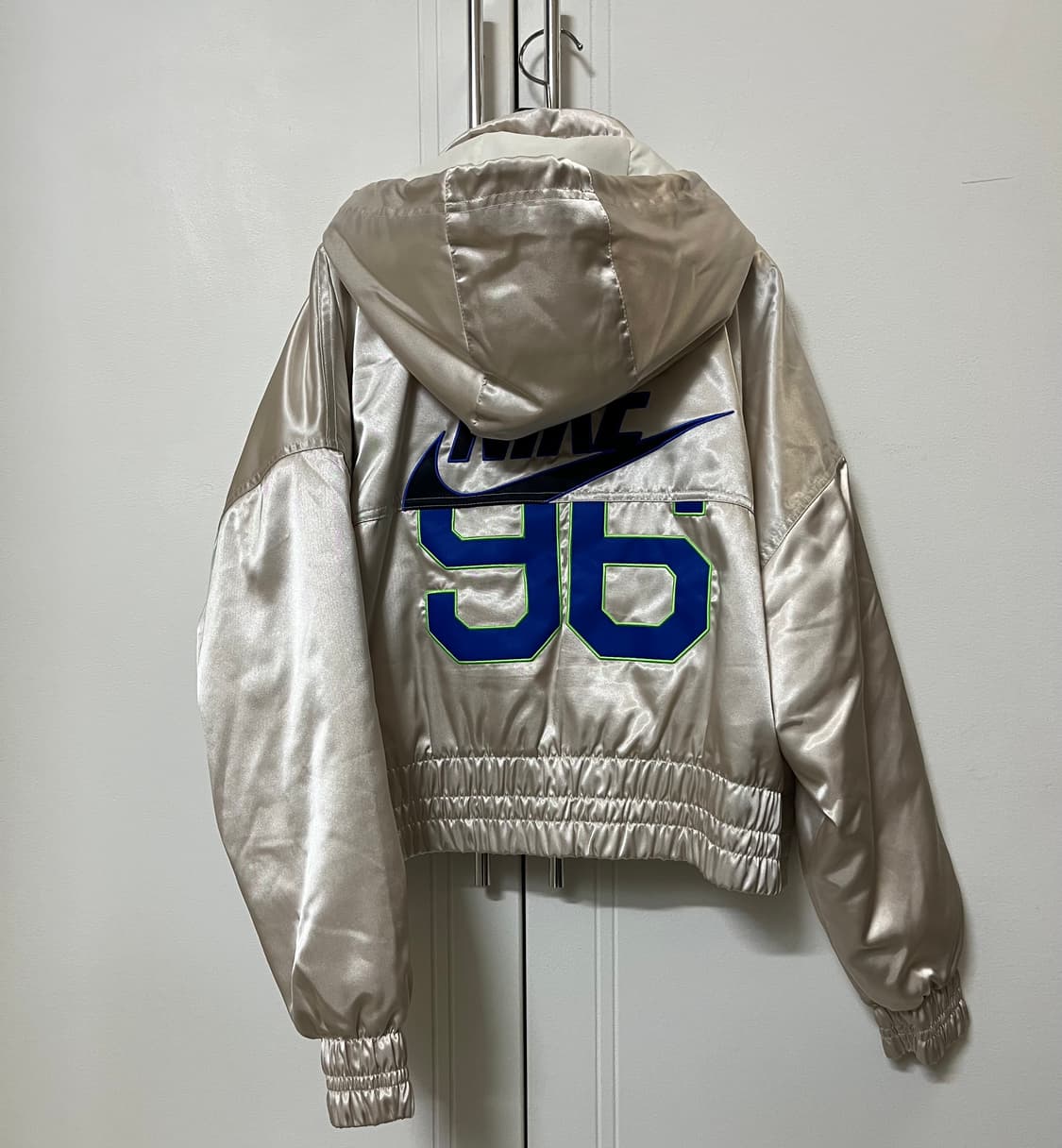 나이키 크롭 아노락 패딩 상품이미지7