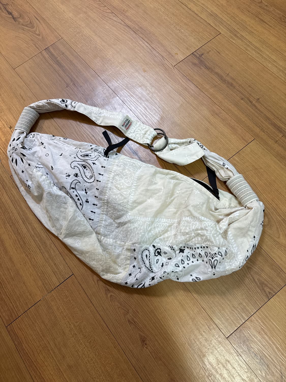 캐피탈 반다나 호버백 상품이미지1
