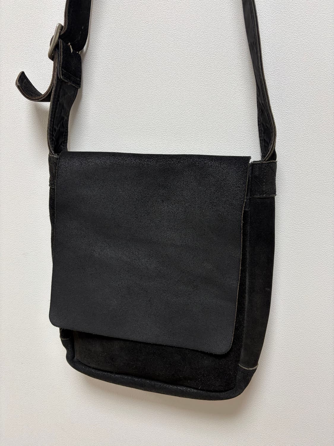 요시다 포터 스웨이드 크로스백 상품이미지1