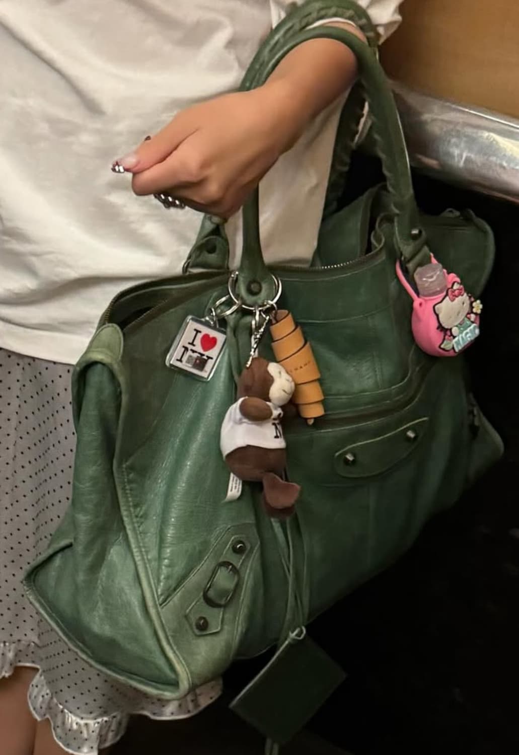 구해요) 발렌시아가 시티백 모터백 그린 상품이미지1