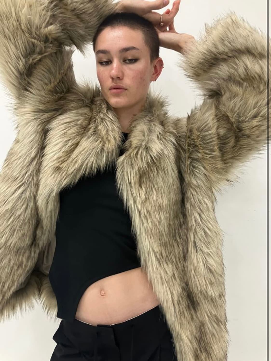 (새상품) 스튜디오테이블 퍼자켓 상품이미지2