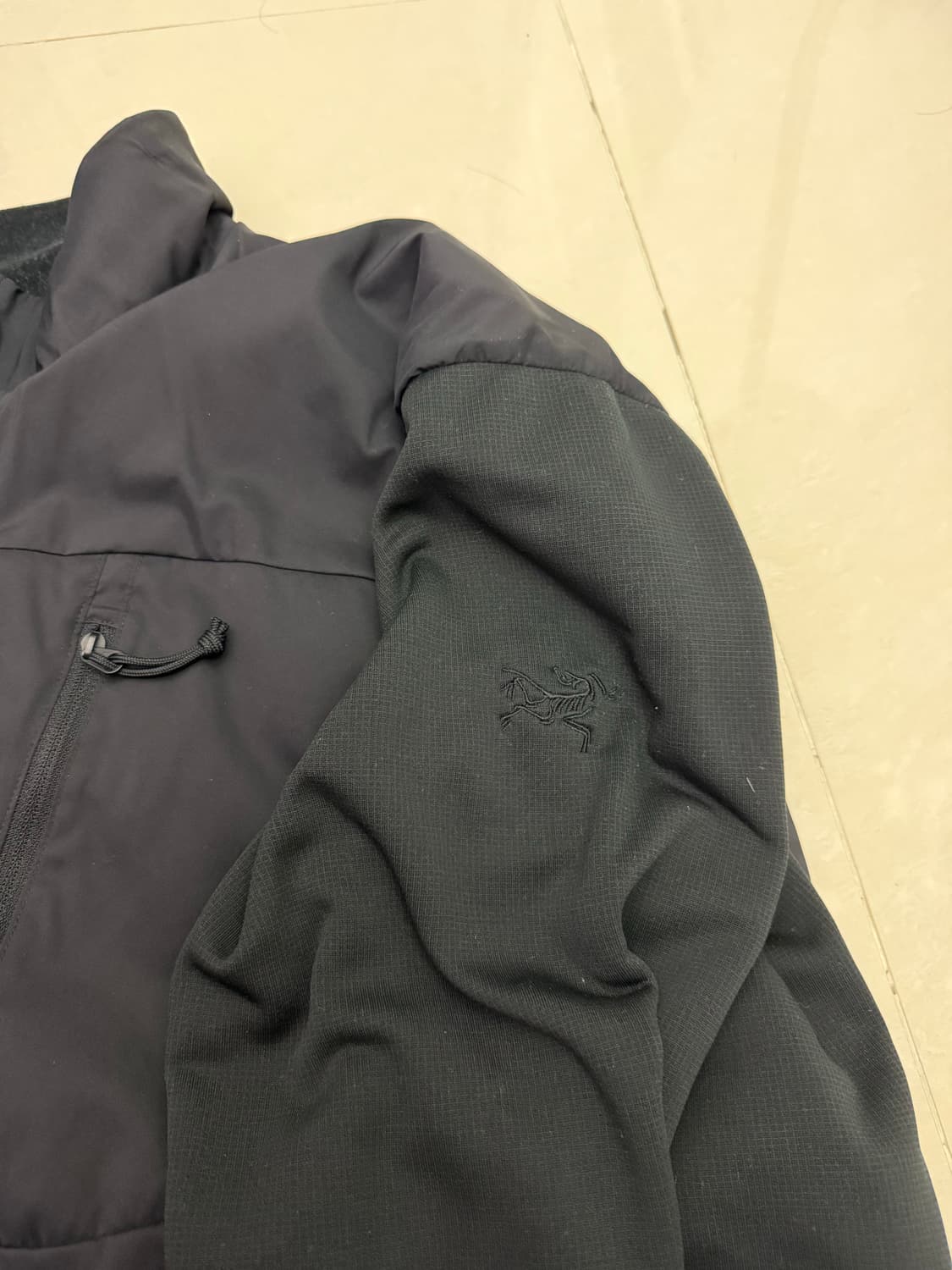 아크테릭스 리프 나가 풀오버 AR GEN2 L사이즈 상품이미지2