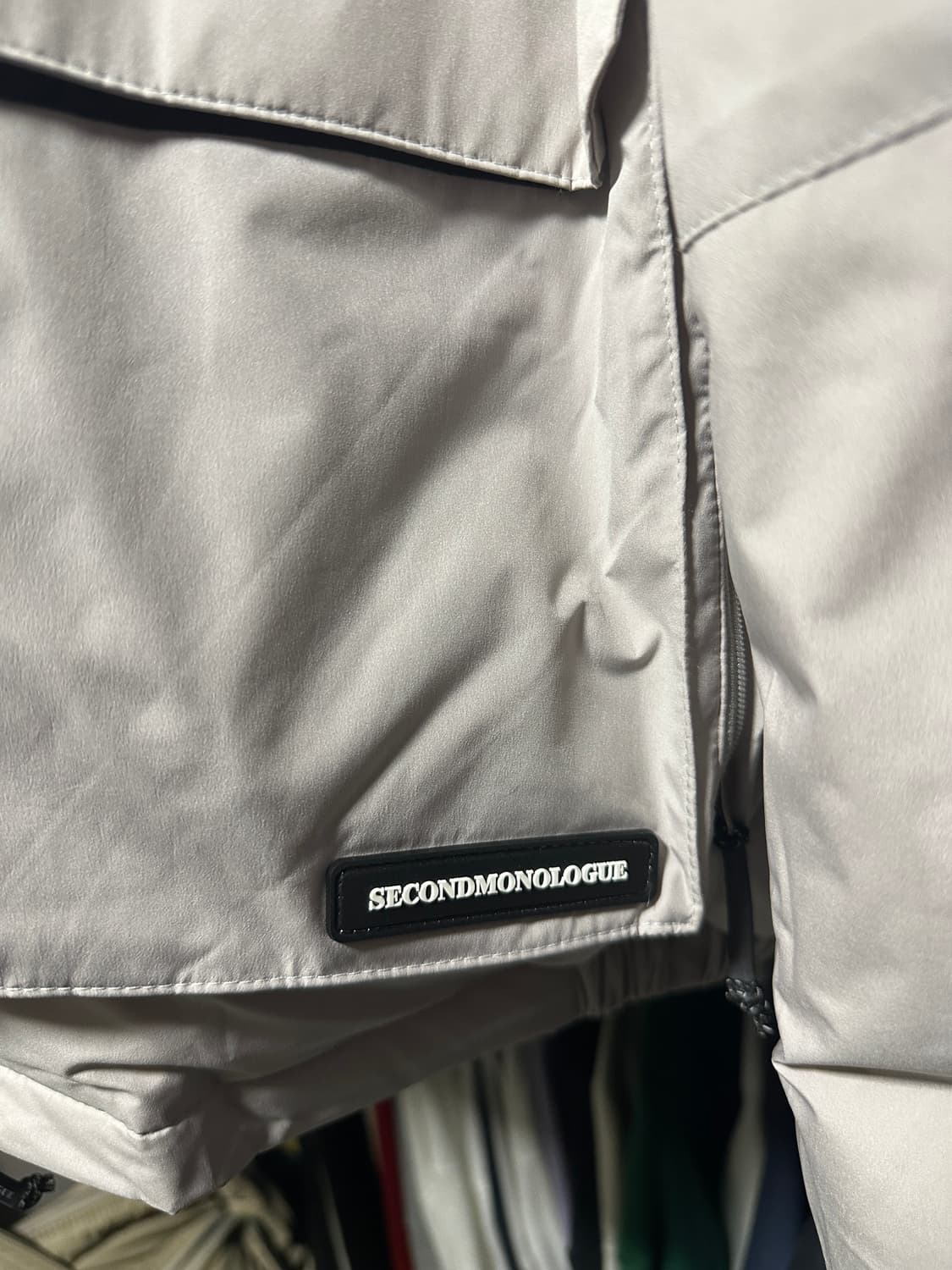 세컨모놀로그 에어 포스 다운 패딩 그레이 상품이미지3