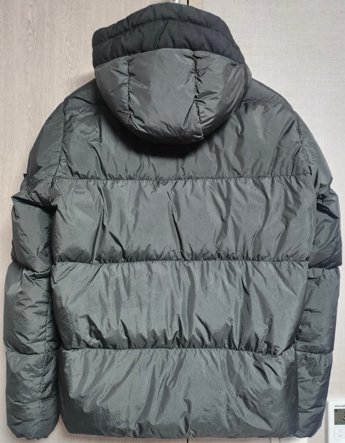 17fw 스톤아일랜드 크링클랩스 패딩 S 상품이미지2