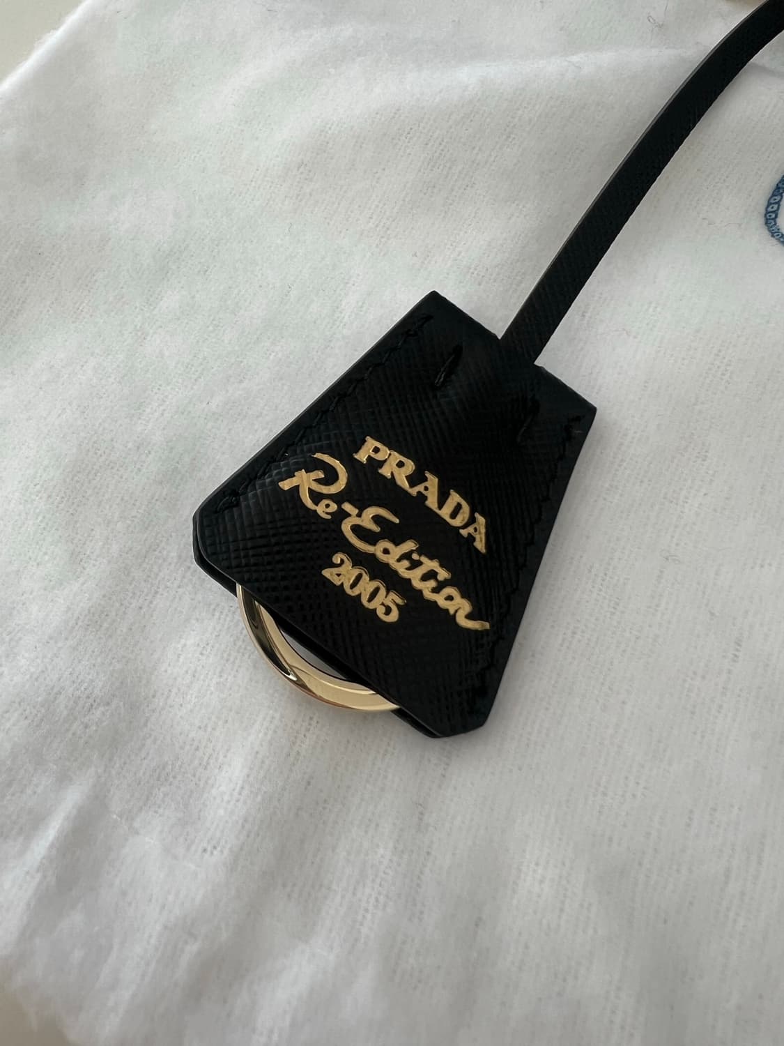 프라다 리에디션 사피아노 멀티 호보백 상품이미지8