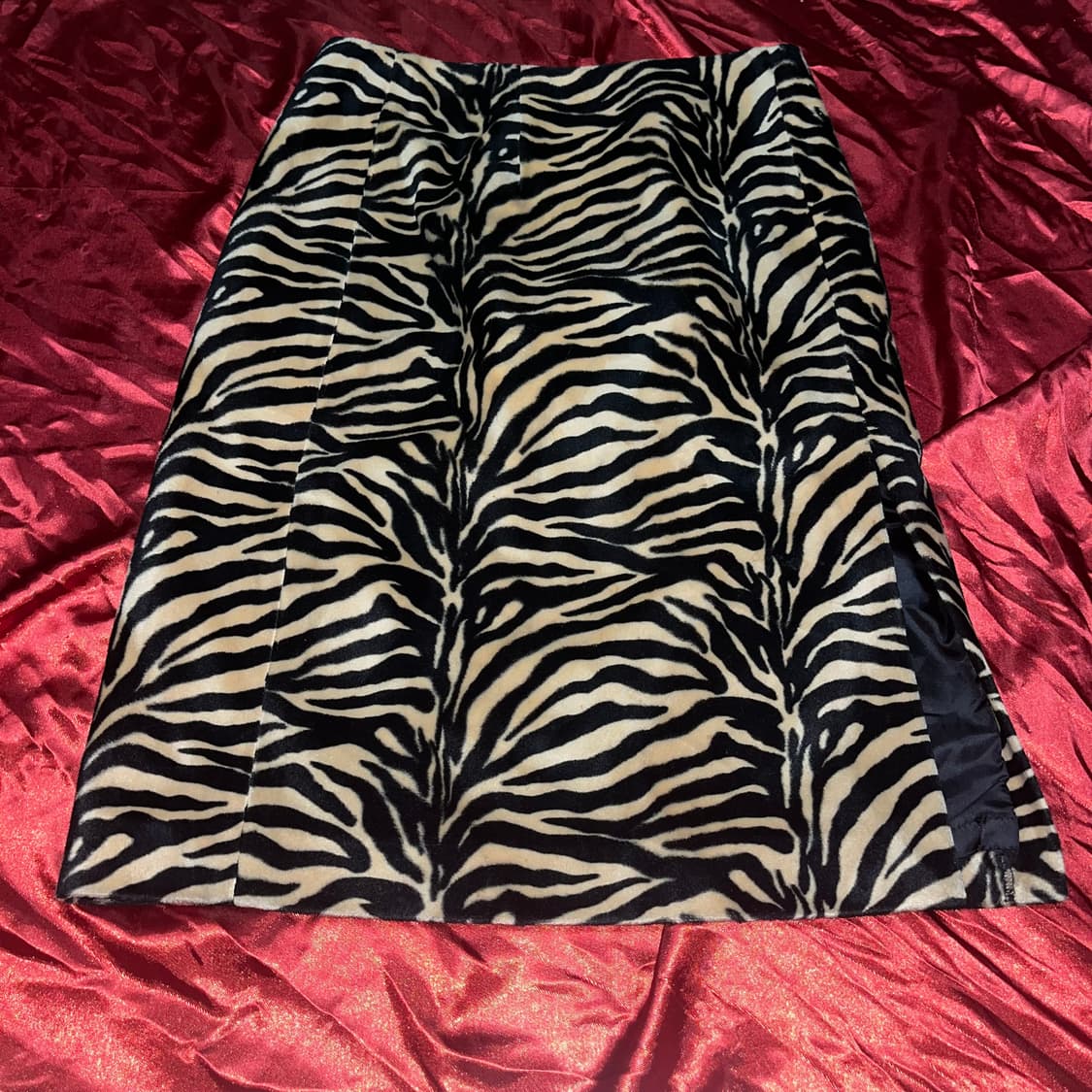 갸루 지브라 절개 미디 스커트 상품이미지1