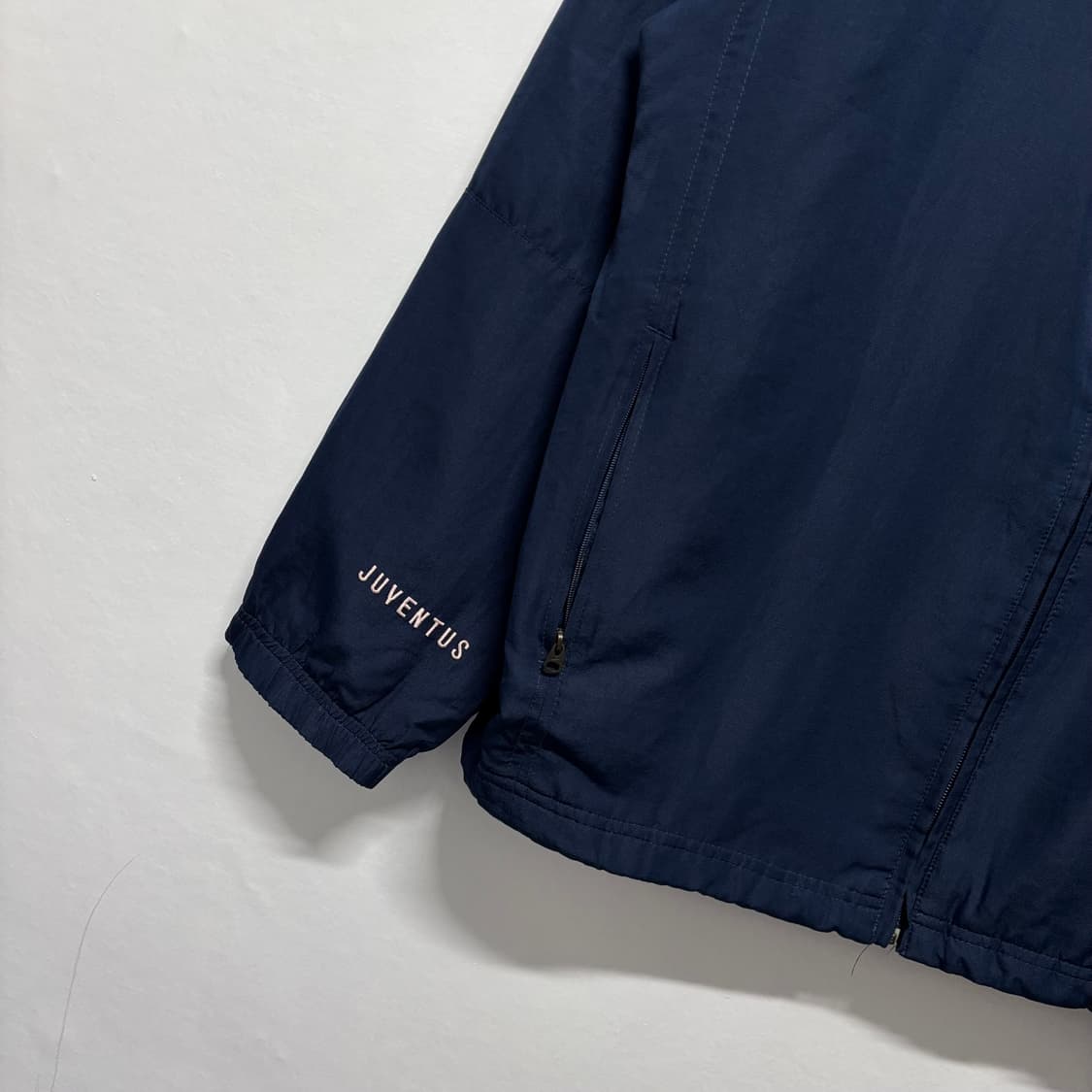 나이키 유벤투스 04 올드스쿨 바람막이 상품이미지3