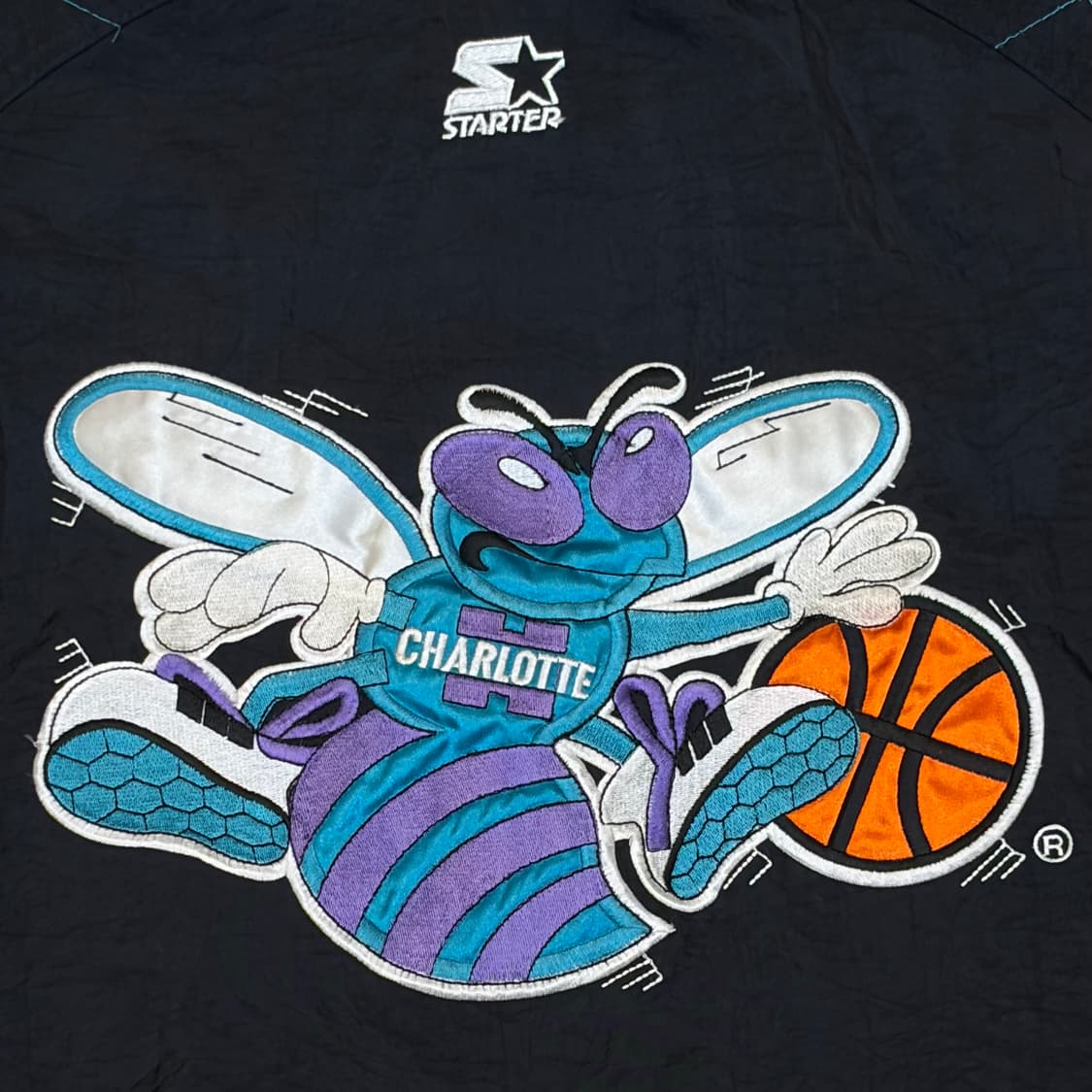 90s 미국 빈티지 스타터 NBA 샬럿 호네츠 패딩점퍼  상품이미지4