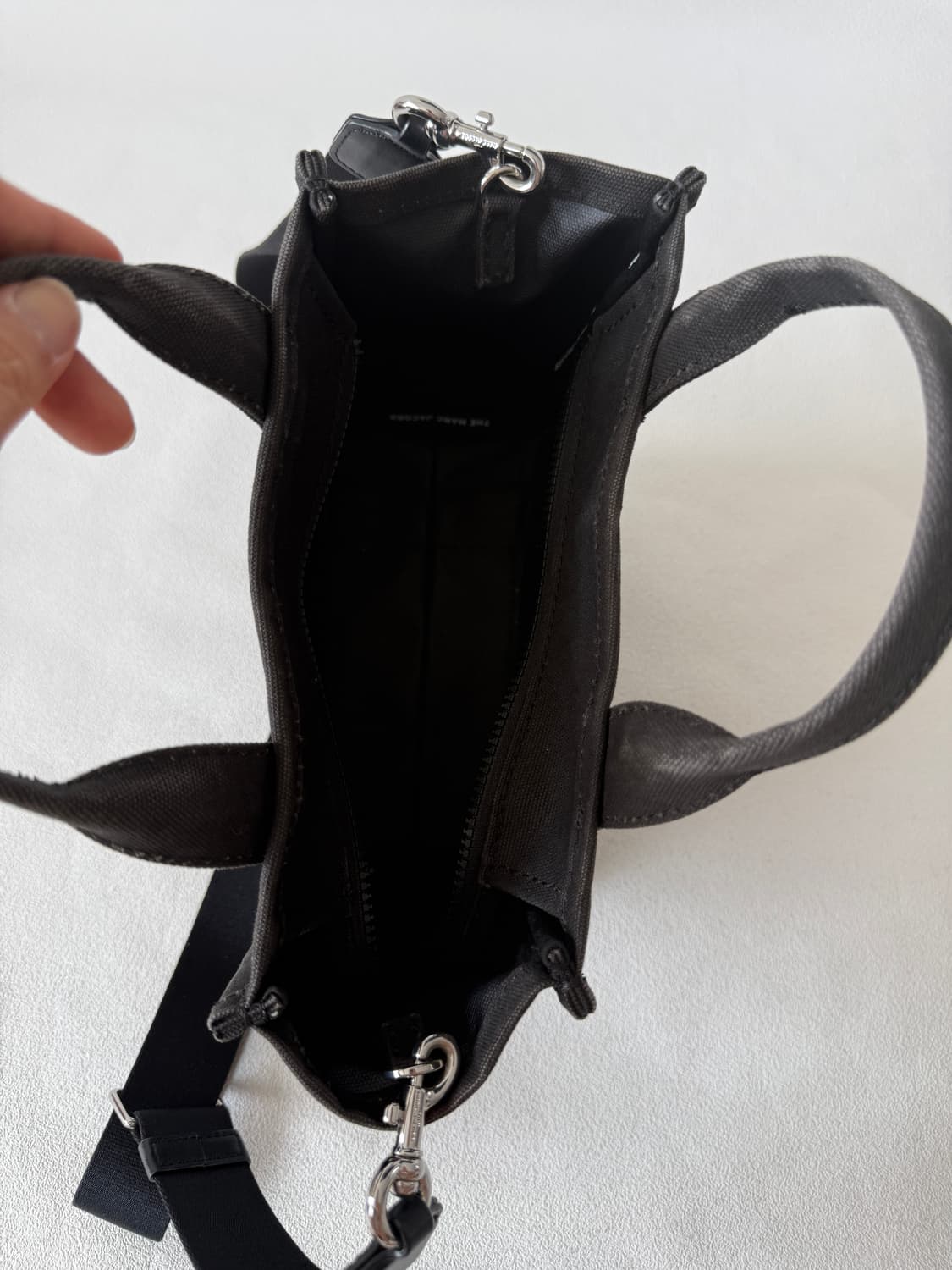 마크 제이콥스(Marc Jacobs) 캔버스 더 토트백 상품이미지7