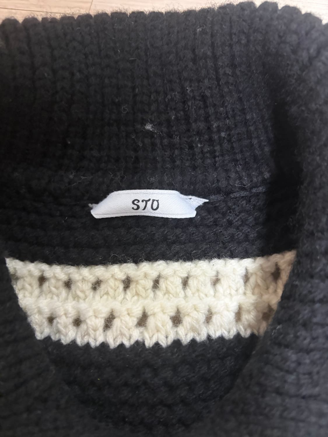 24FW STU 울 카라 스트라이프 가디건 상품이미지2