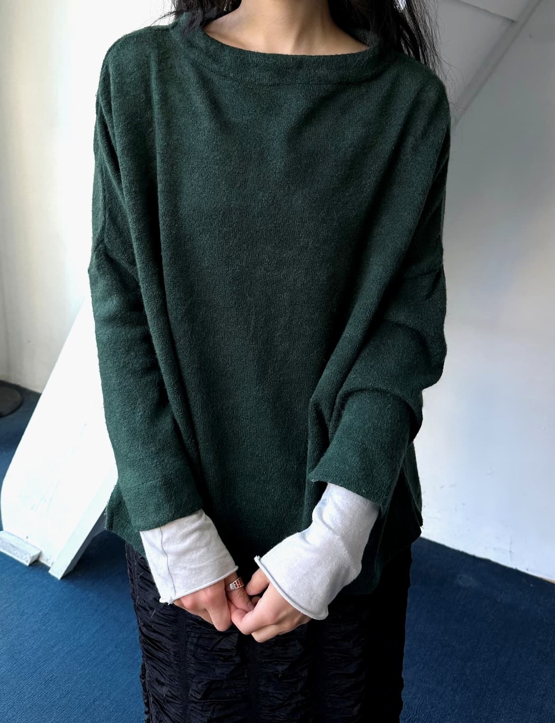 2way design brushed fabric knit P/O 상품이미지4