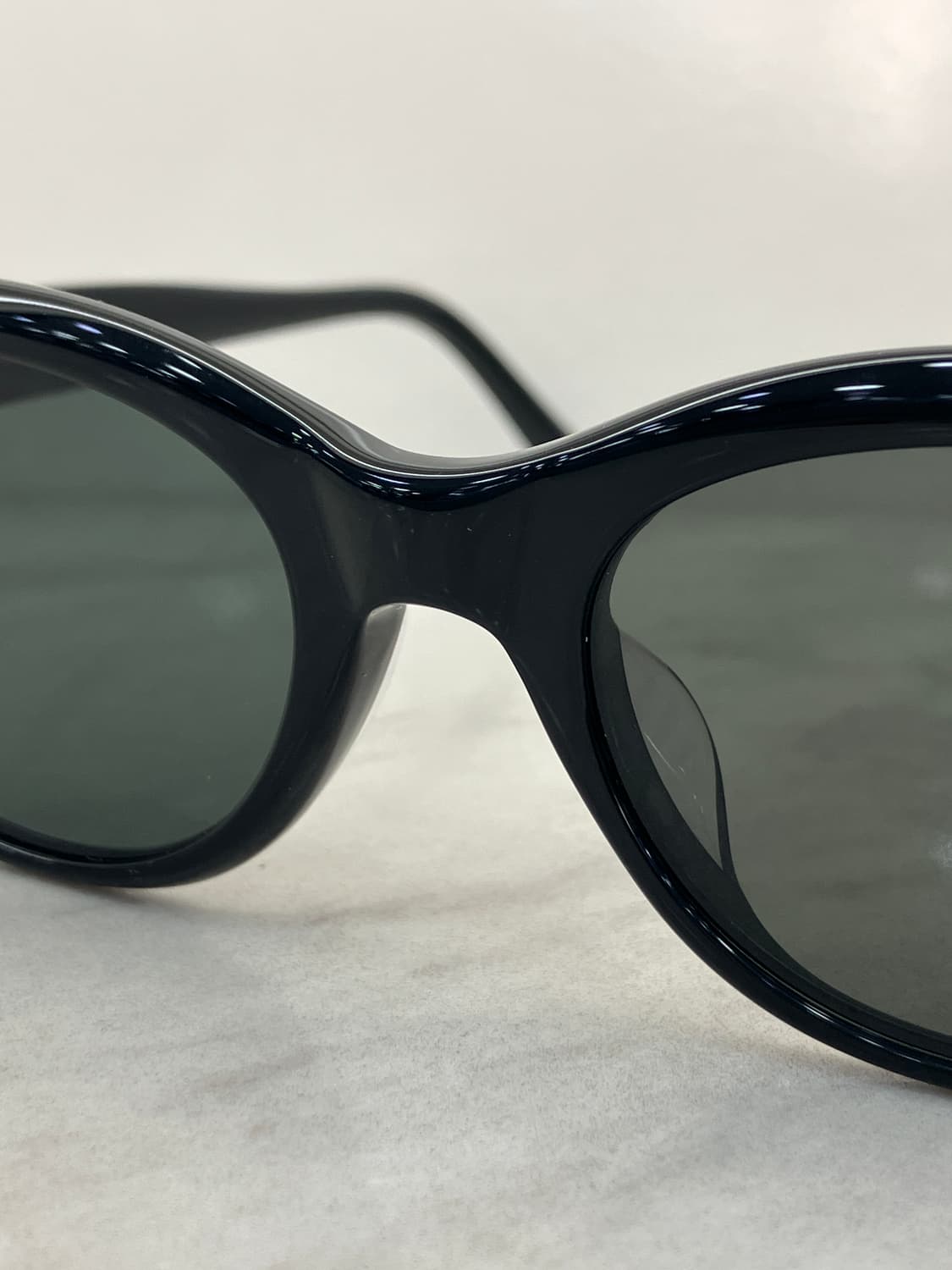 하츠 Hatz 블랙 캣아이 선글라스 상품이미지5