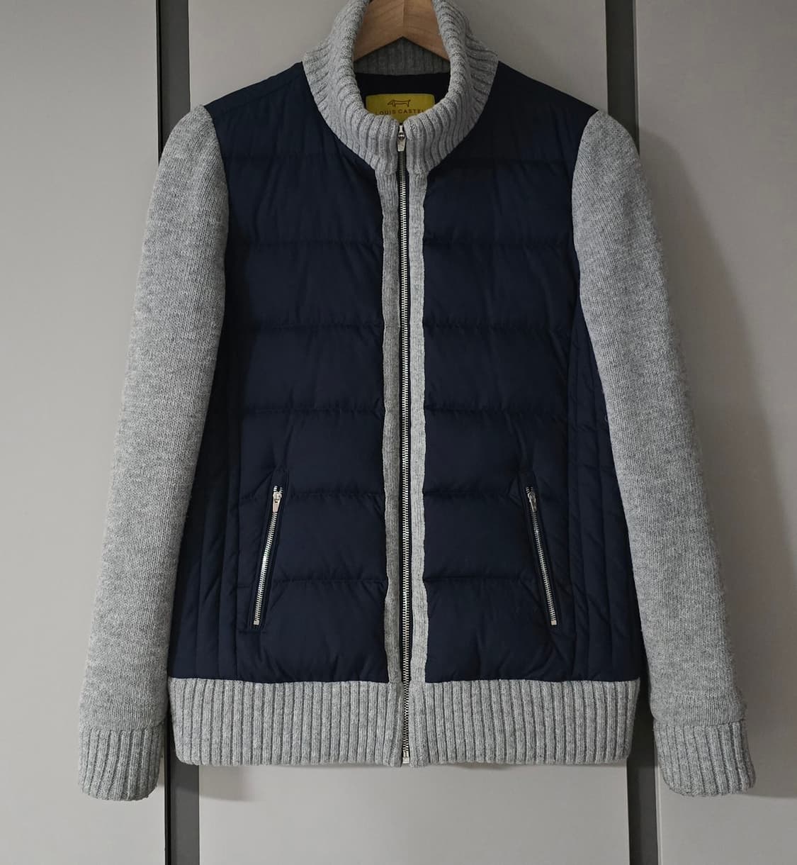 루이까스텔 여성  방풍니트 패딩자켓.
싸이즈 95 상품이미지1