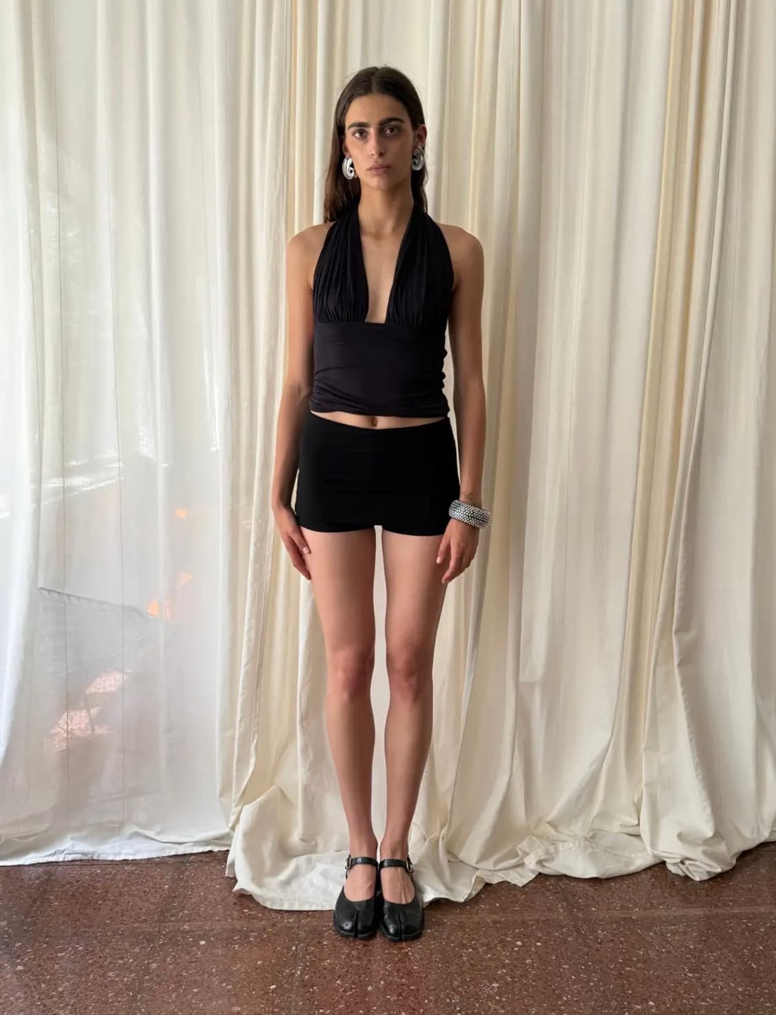 susmie’s CHLOE BLACK SHORT 팬츠 상품이미지2