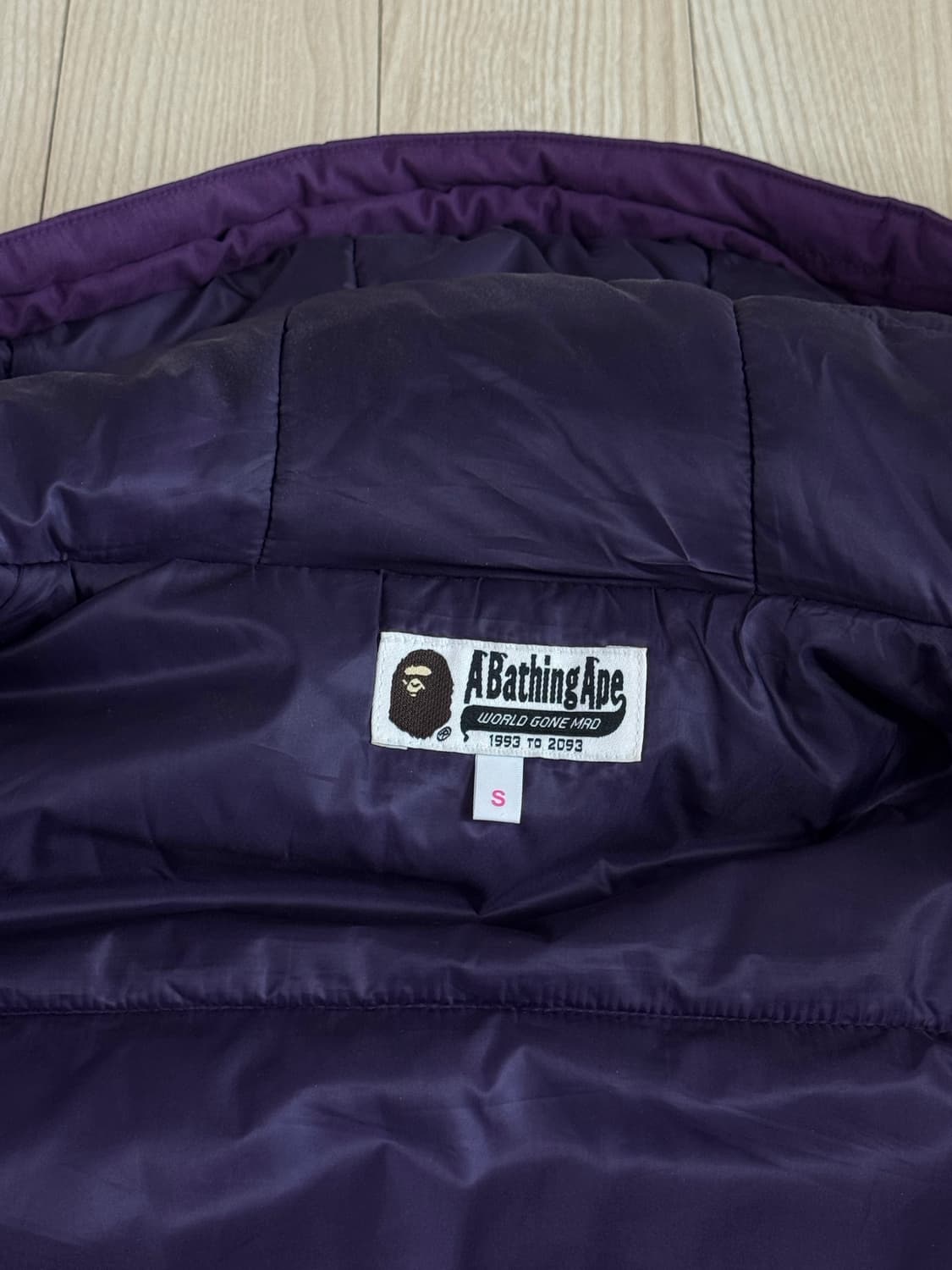 베이프 빈티지 점퍼패딩 상품이미지3